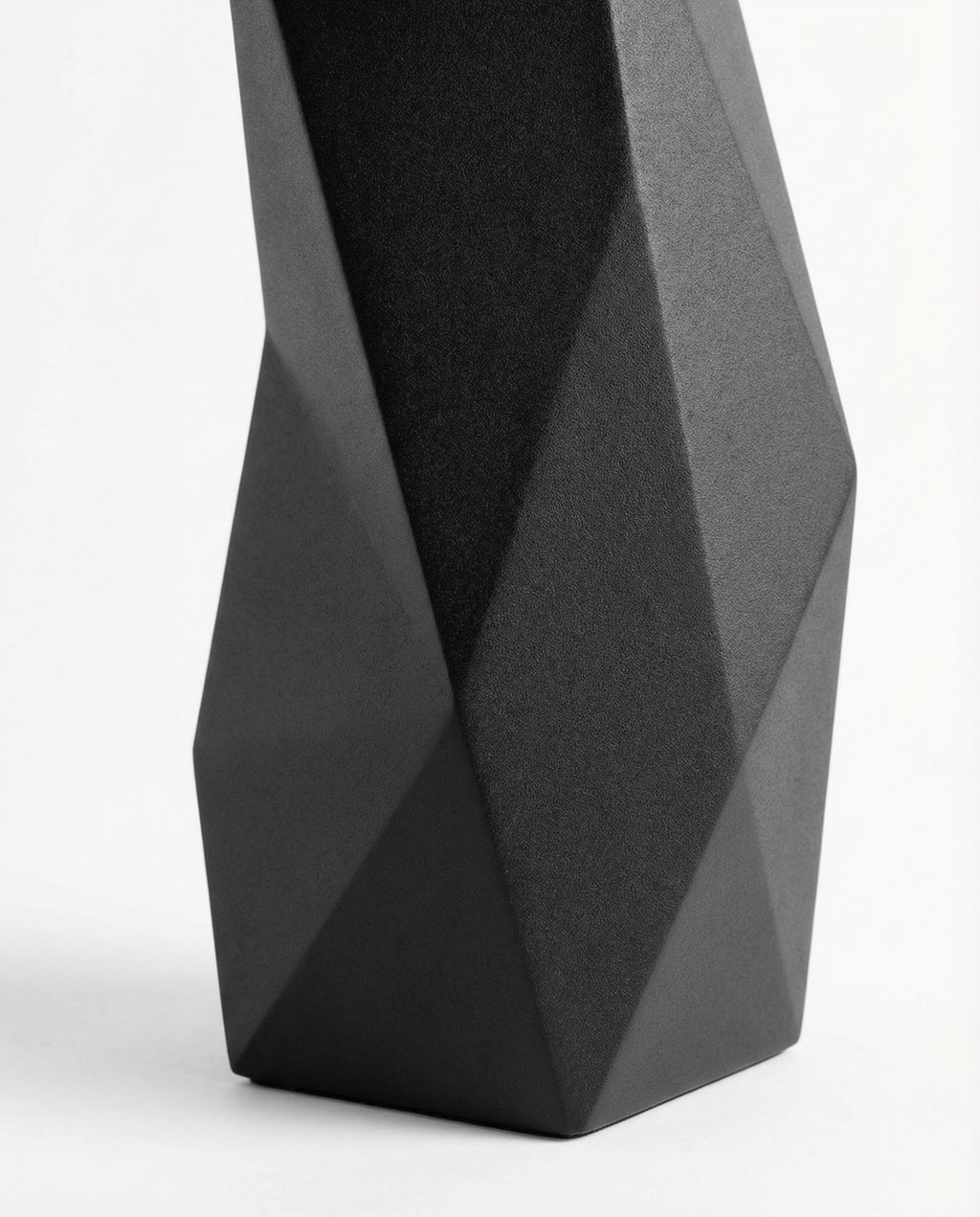 Matte Black Geometric Table Lamp